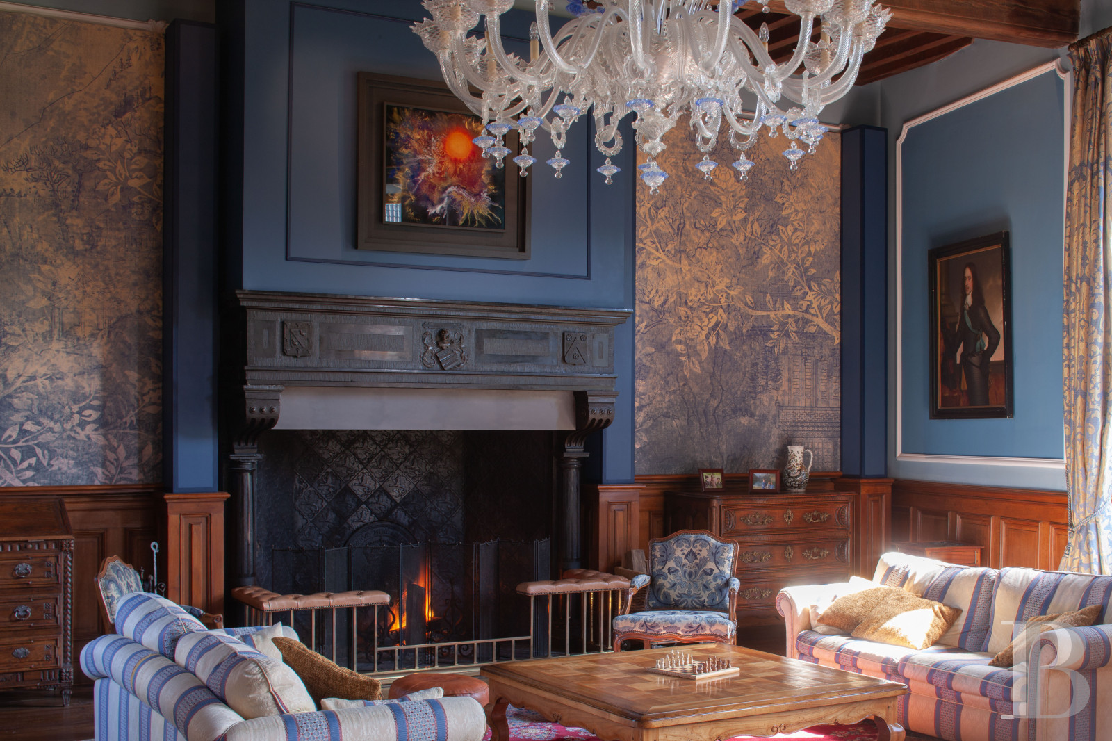 A chateau-fortress with a one hundred hectare estate in the county of Namur, to the south of Brussels in Belgium - photo  n°9